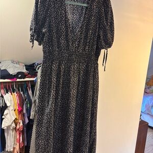 Socialite Black and White Long Sleeve Dress